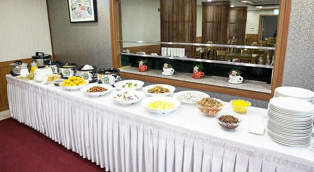 Ra Tourist Hotel Jeju